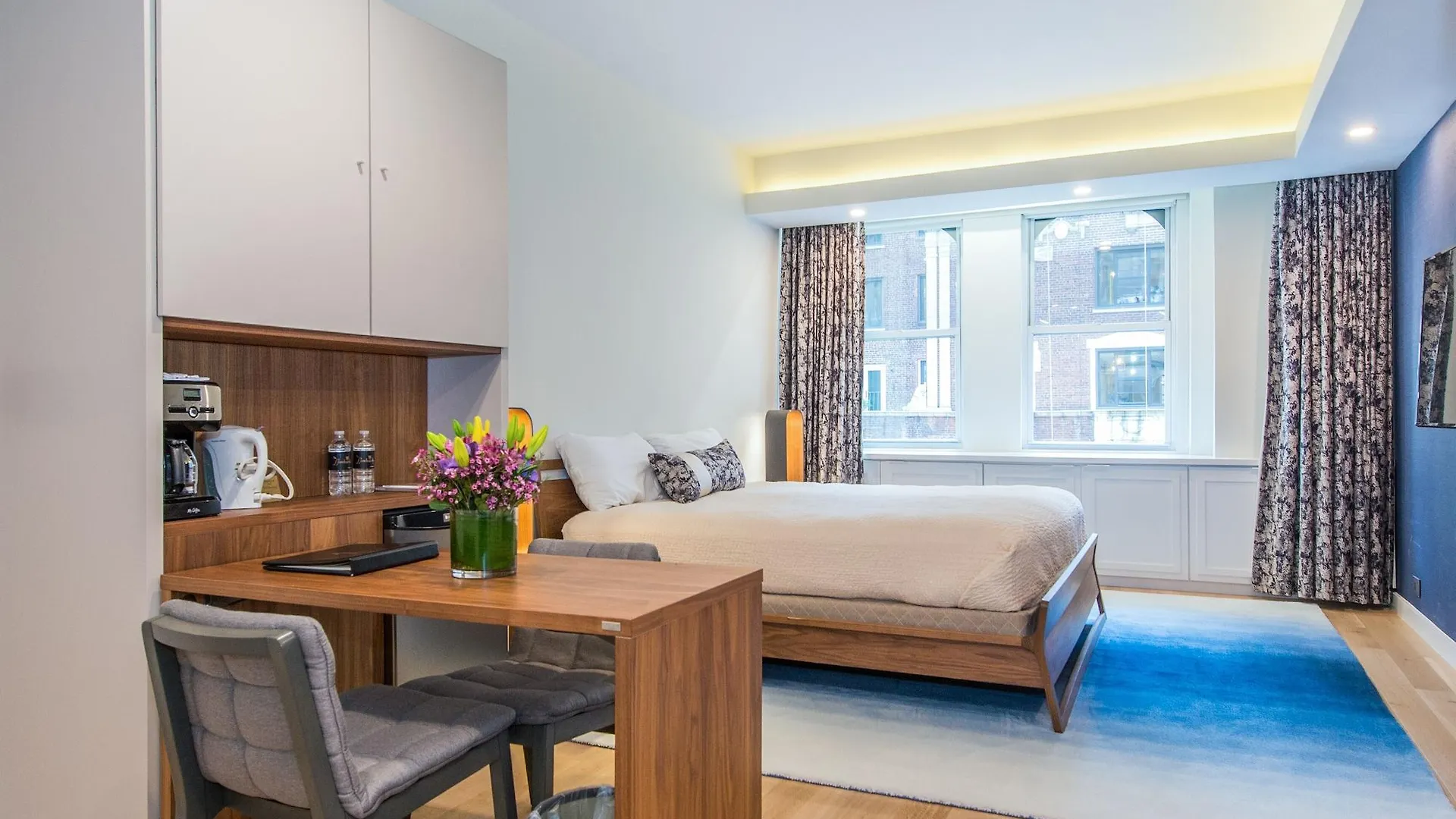 Lombardy Hotel New York Aparthotel