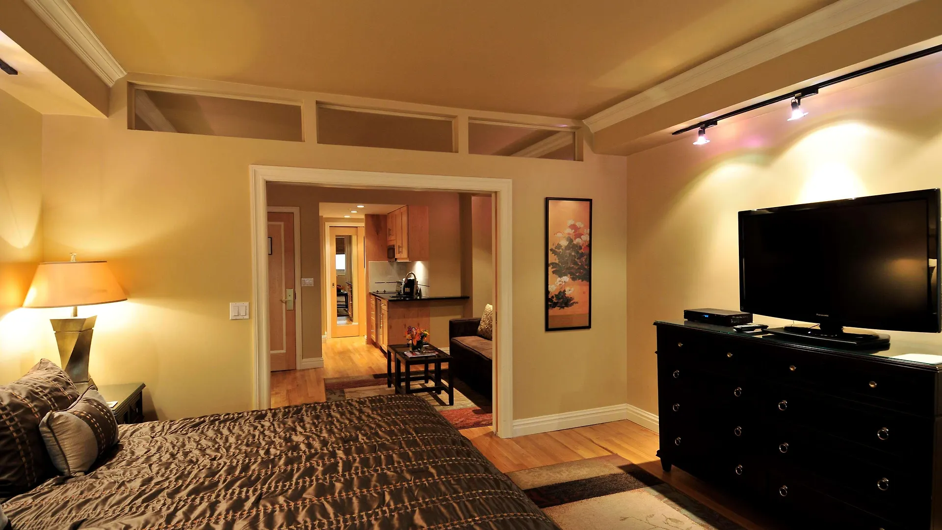 Lombardy Hotel New York 4*,
