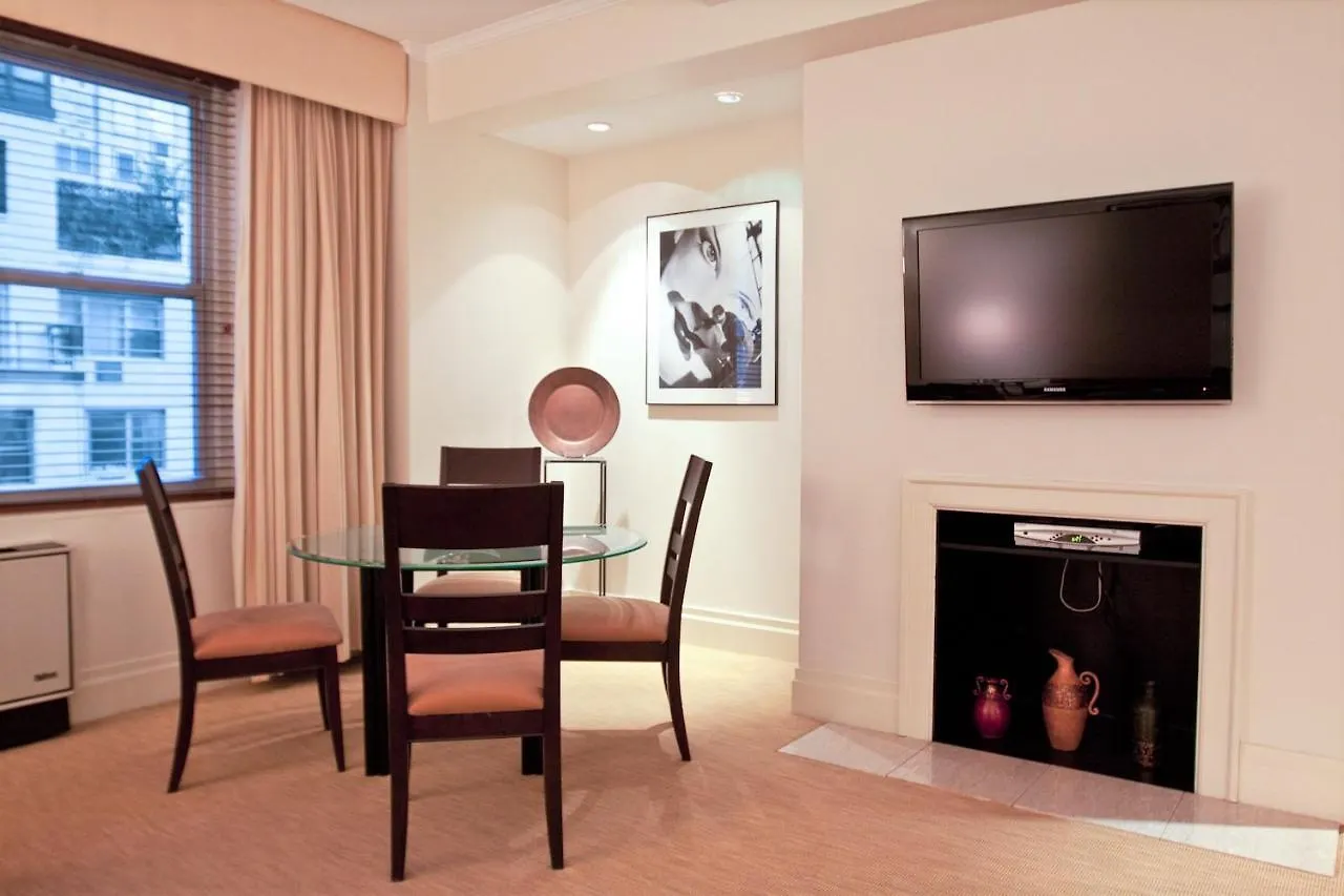 Lombardy Hotel New York 4*,